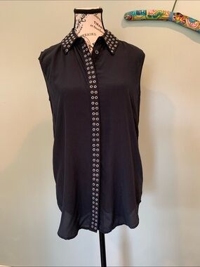 Equipment Femme Women’s XS Extra Small Black Grommet Studded Silk Sleeveless Top